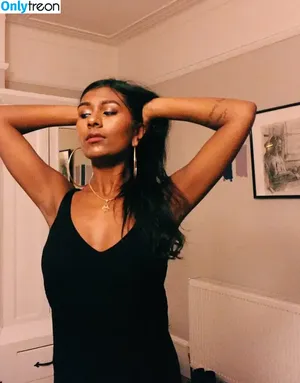 Ash Sarkar / ayocaesar nude photo #0022