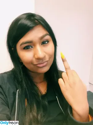 Ash Sarkar / ayocaesar nude photo #0039