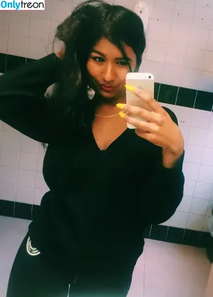 Ash Sarkar / ayocaesar nude photo #0040
