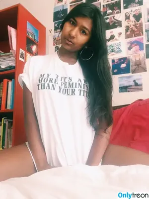 Ash Sarkar / ayocaesar nude photo #0054