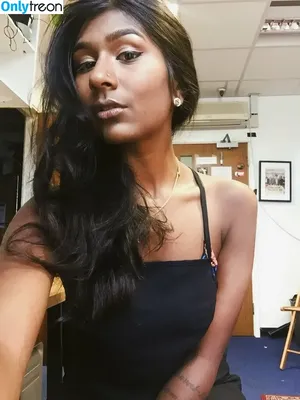 Ash Sarkar / ayocaesar nude photo #0074