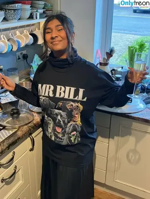 Ash Sarkar / ayocaesar nude photo #0079