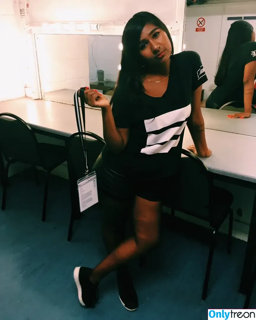 Ash Sarkar nude photo #0042 (ayocaesar)