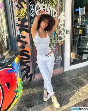 ashabivinss / ashafucks / ashawrld / fleivinha nude photo #0013