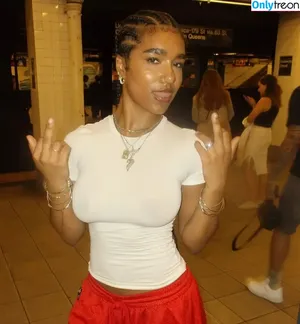 ashabivinss / ashafucks / ashawrld / fleivinha nude photo #0019