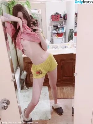 ashemaree / AsheMareexoxo / kittenisodd nude photo #0030