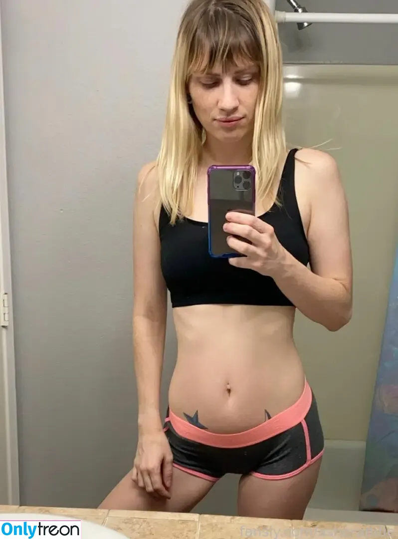 asheraddie nude photo #0013 (asheraddie)
