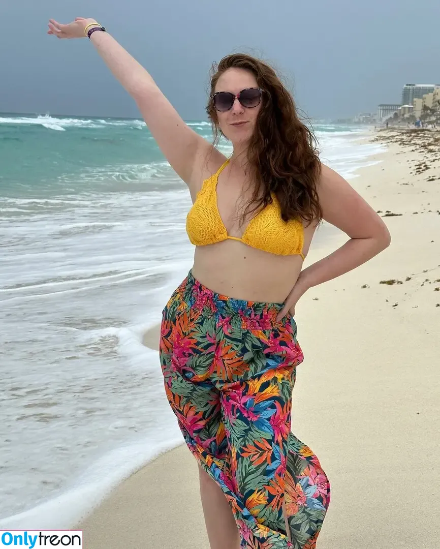 Ashleigh Burton nude photo #0049 (awk_ashleigh / awkwardashleigh)