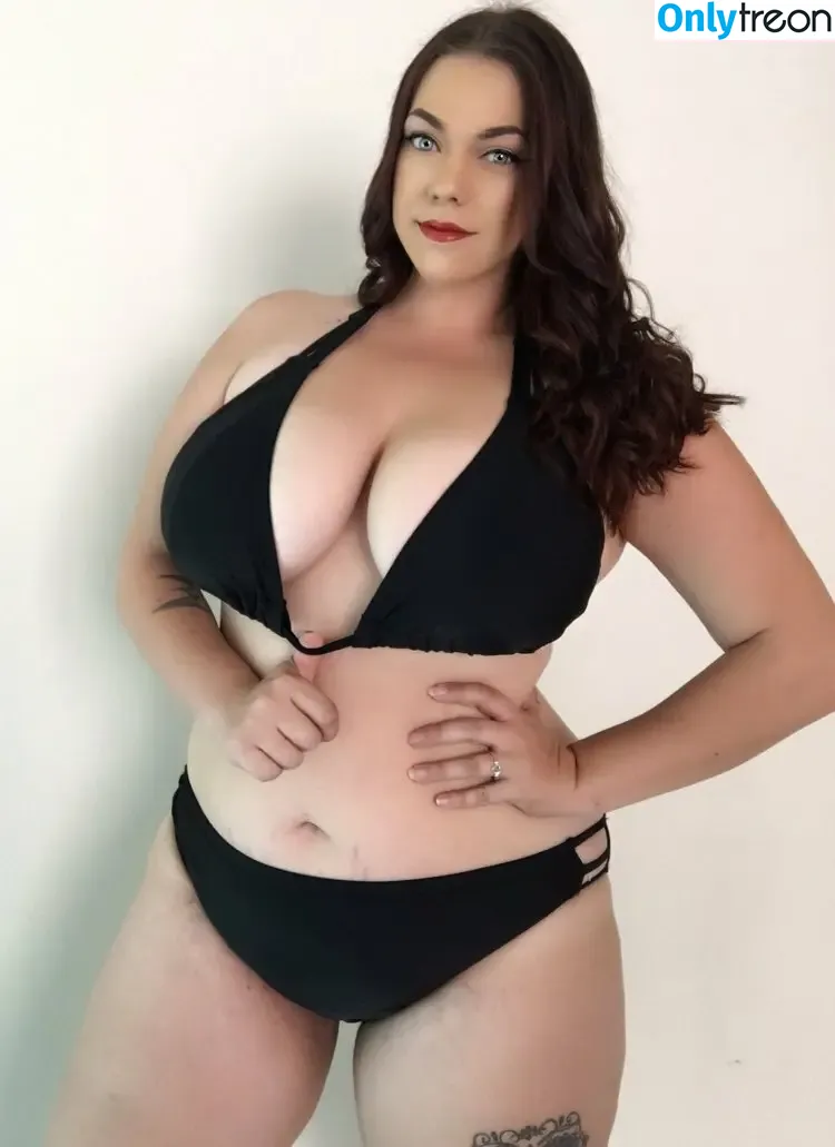 Ashleigh Dunn nude photo #0345 (ashleighdunn / theashleighdunn)