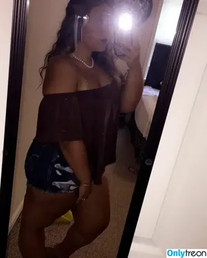 Ashlene / ashleeeene / yourashlene nude photo #0009