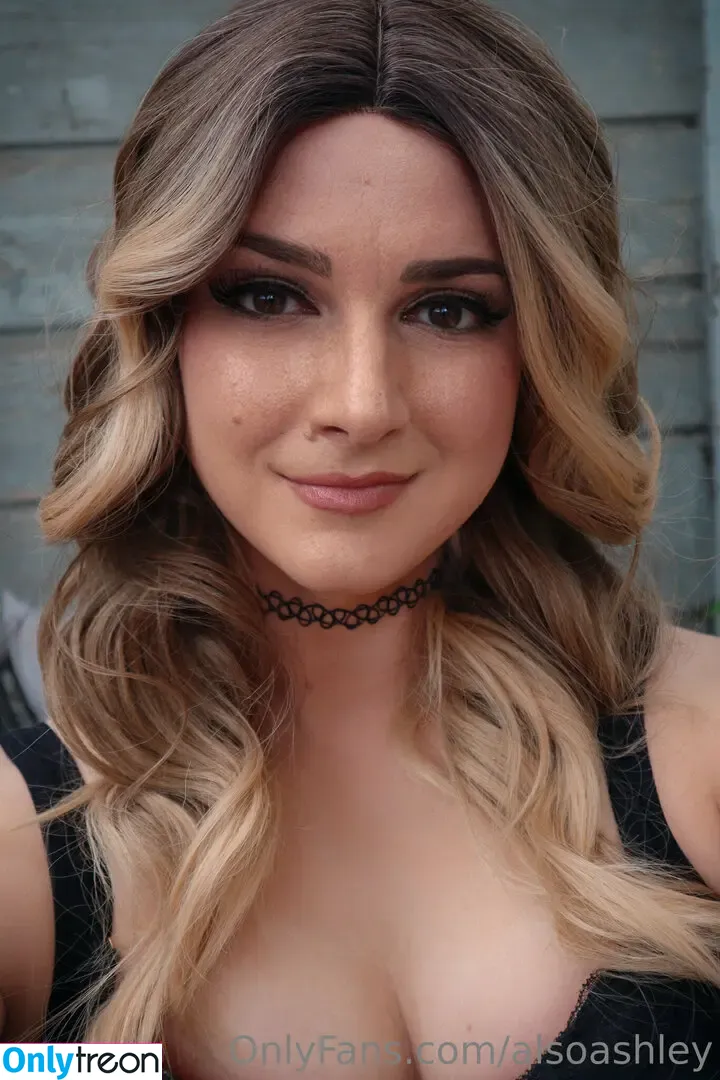 Ashley Barron nude photo #0256 (AlsoAshley / alsoashleyb)