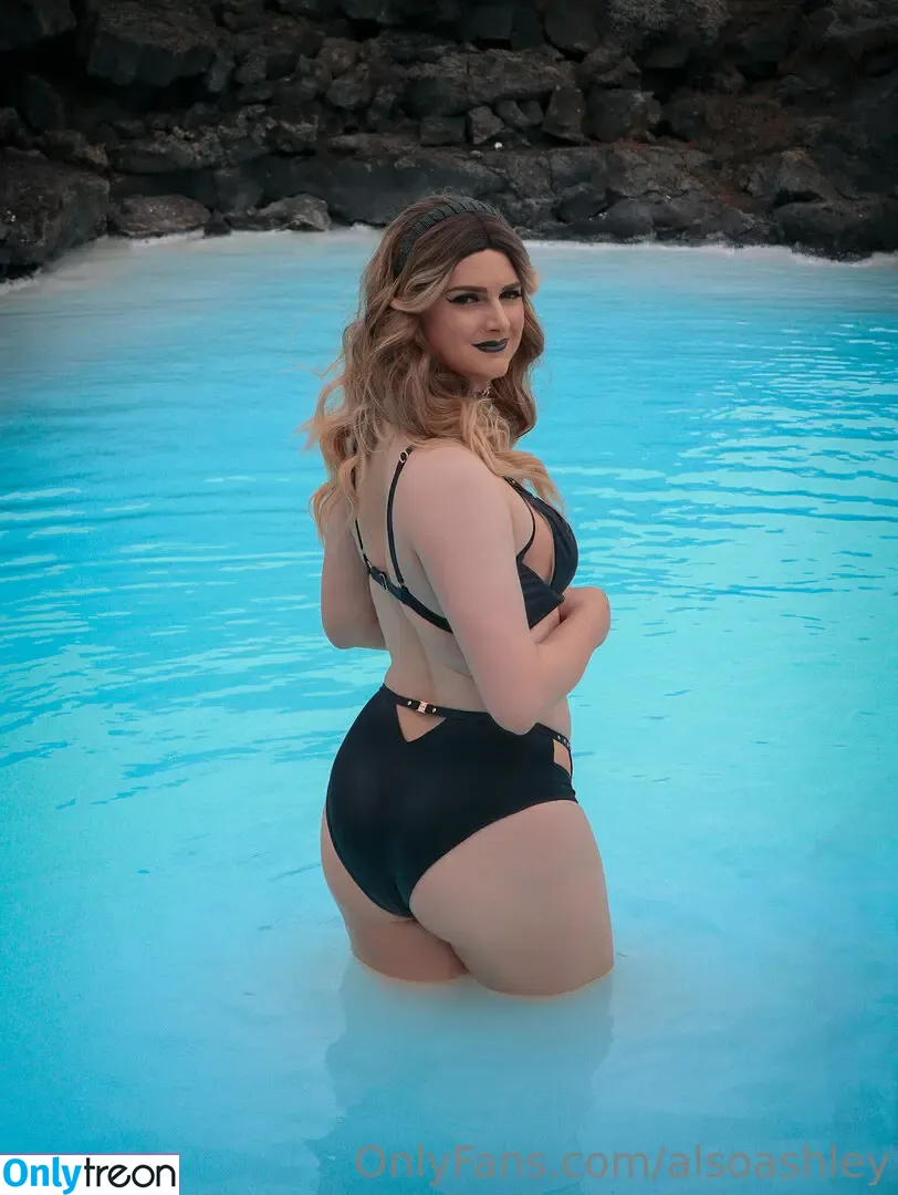 Ashley Barron nude photo #0492 (AlsoAshley / alsoashleyb)