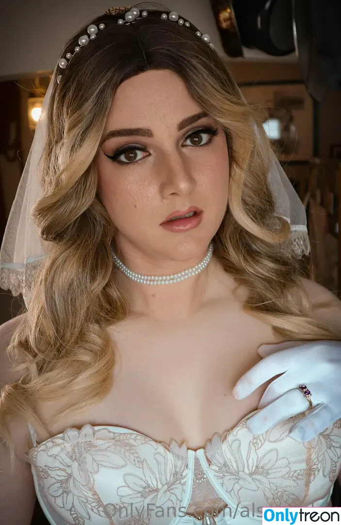 Ashley Barron nude photo #0528 (AlsoAshley / alsoashleyb)