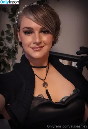Ashley Barron / AlsoAshley / alsoashleyb nude photo #1112