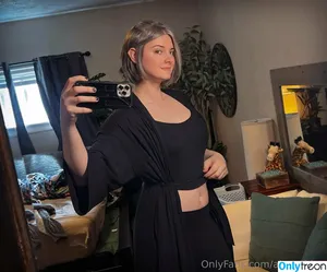 Ashley Barron / AlsoAshley / alsoashleyb nude photo #1718