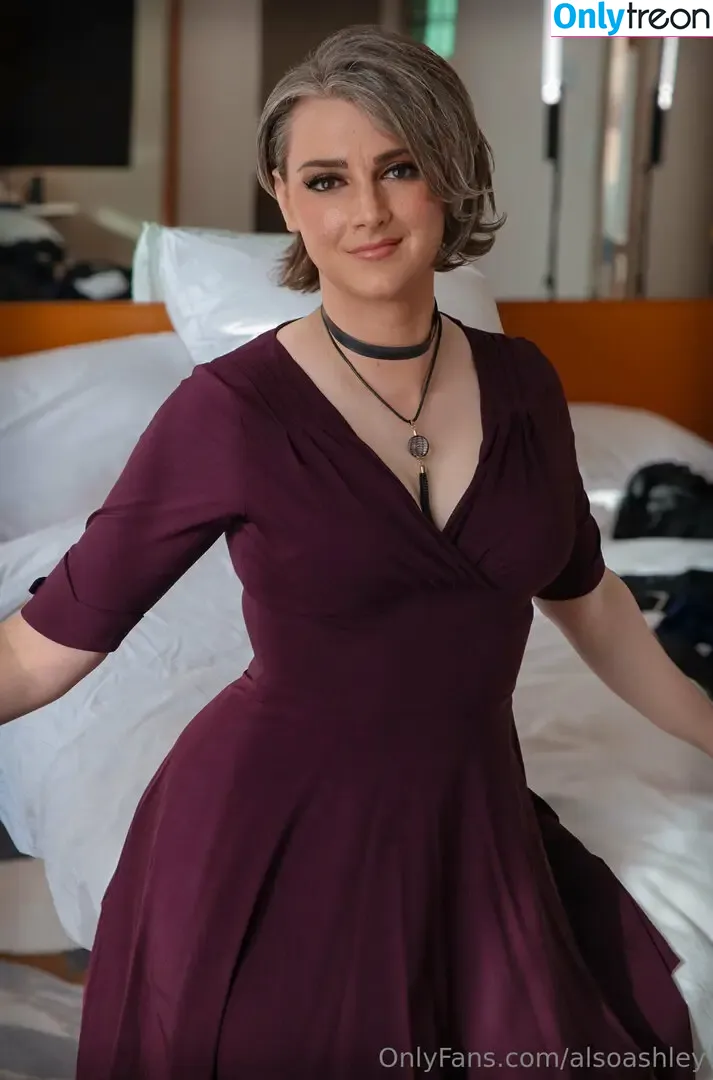 Ashley Barron nude photo #1321 (AlsoAshley / alsoashleyb)