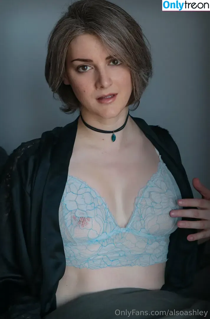 Ashley Barron nude photo #1420 (AlsoAshley / alsoashleyb)