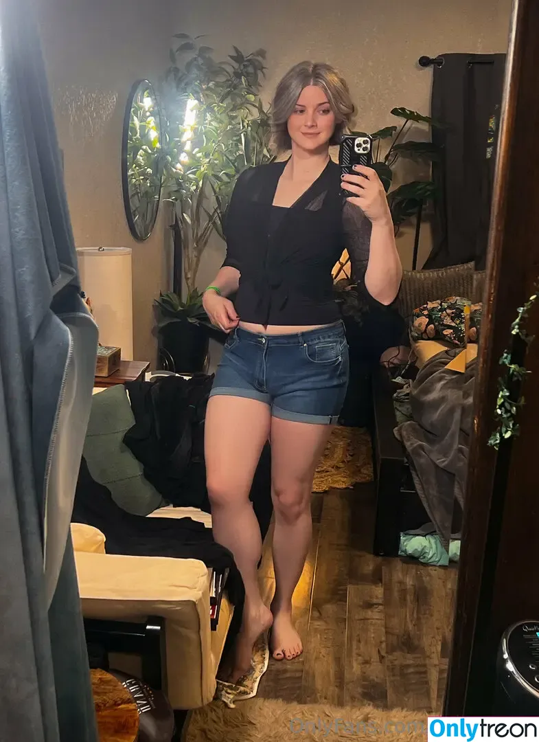 Ashley Barron nude photo #1750 (AlsoAshley / alsoashleyb)