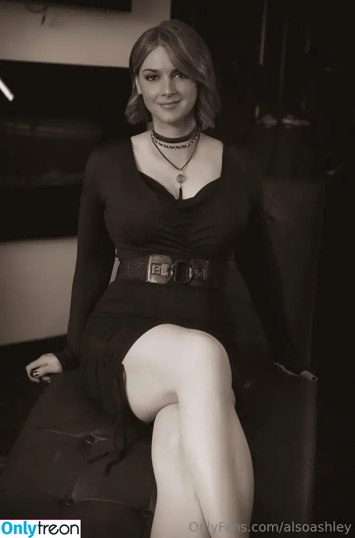 Ashley Barron nude photo #1910 (AlsoAshley / alsoashleyb)