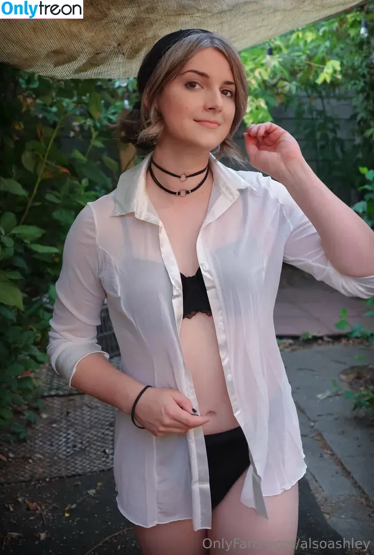 Ashley Barron nude photo #1969 (AlsoAshley / alsoashleyb)