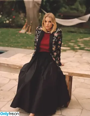 Ashley Benson / AshBenzo / ashley_benson1 / ashleybenson nude photo #0719