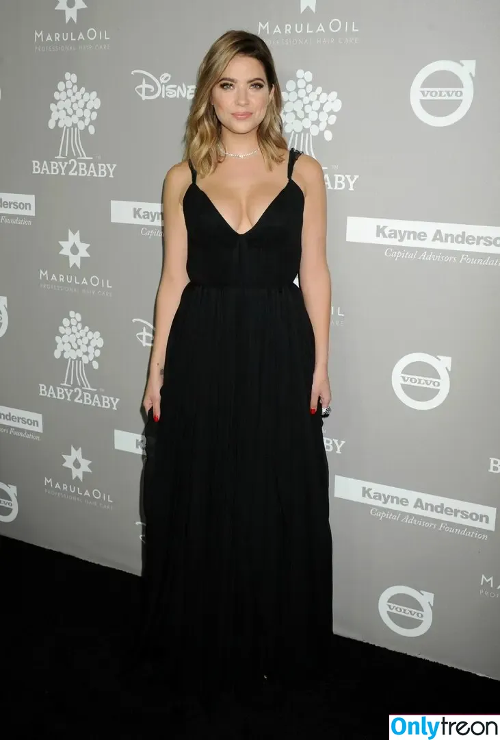 Ashley Benson nude photo #0591 (AshBenzo / ashley_benson1 / ashleybenson)