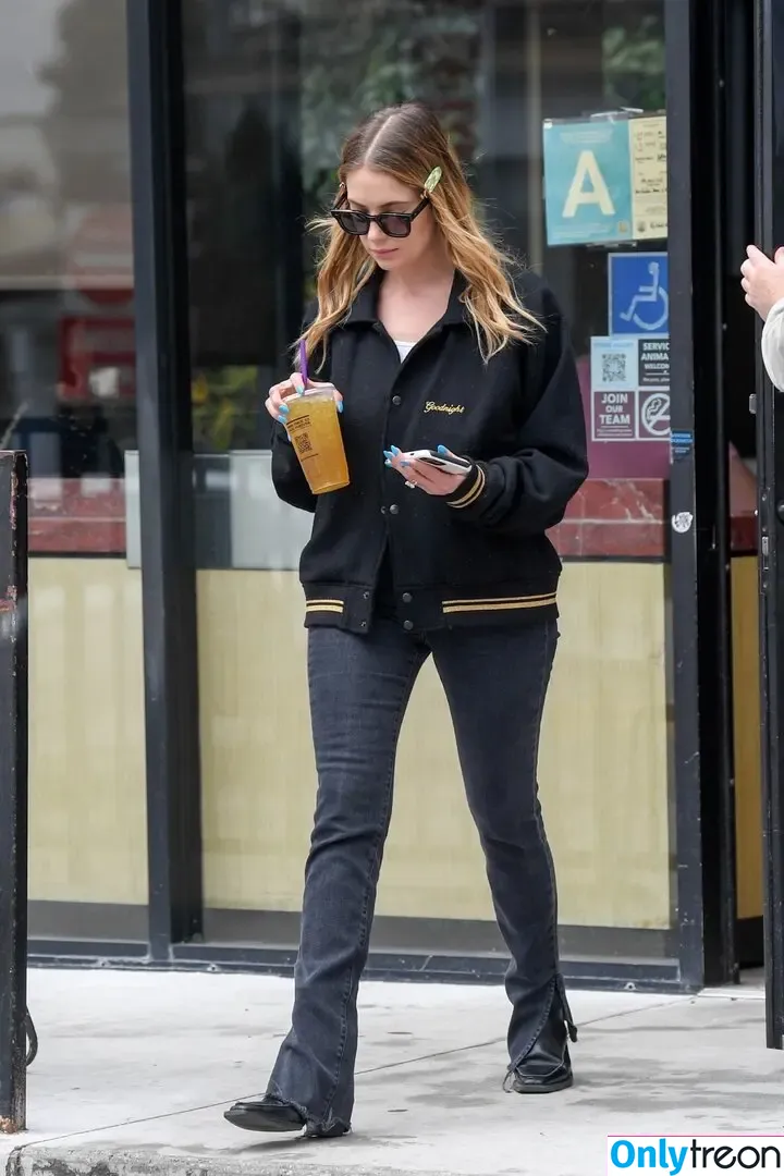 Ashley Benson nude photo #0834 (AshBenzo / ashley_benson1 / ashleybenson)