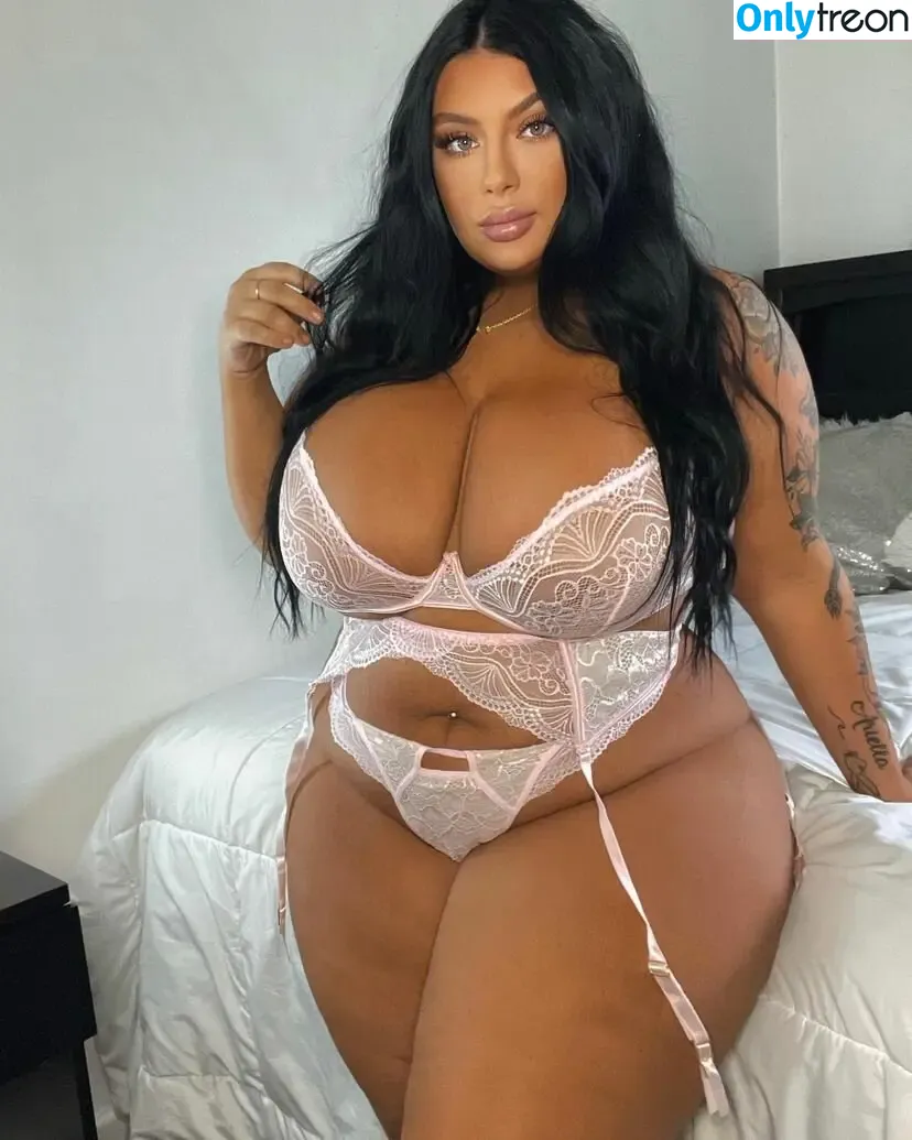 Ashley Bova nude photo #0016 (ashbovaxo)