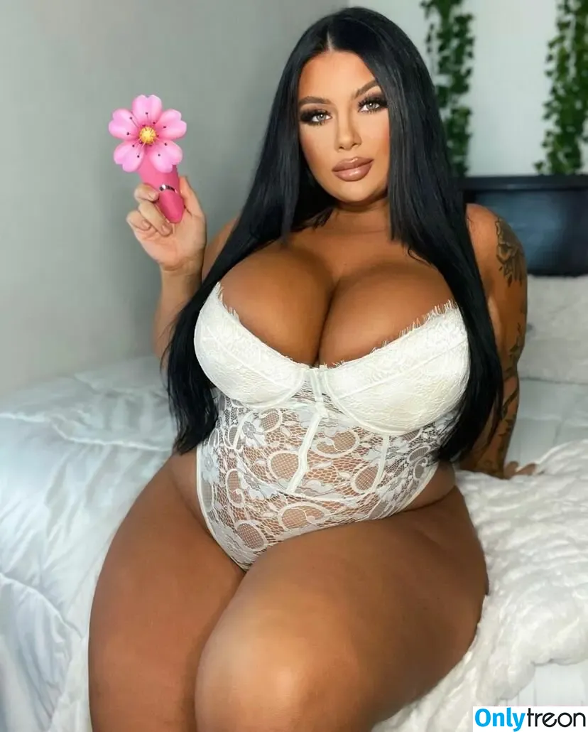 Ashley Bova nude photo #0029 (ashbovaxo)