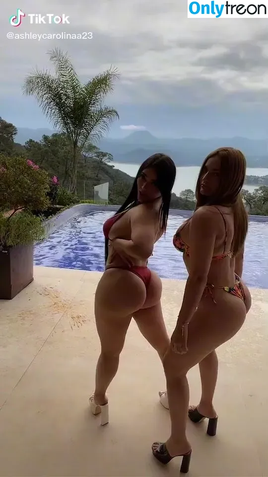 Ashley Carolina nude photo #0111 (Ashleyfox2122 / ashleycarolina / ashleylatinaa2)