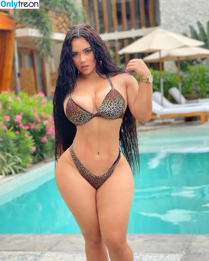 Ashley Carolina nude photo #0154 (Ashleyfox2122 / ashleycarolina / ashleylatinaa2)