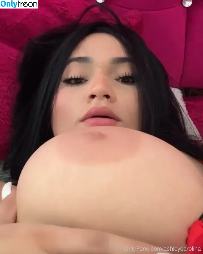 Ashley Carolina nude photo #0231 (Ashleyfox2122 / ashleycarolina / ashleylatinaa2)