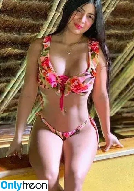 Ashley Carolina nude photo #0307 (Ashleyfox2122 / ashleycarolina / ashleylatinaa2)