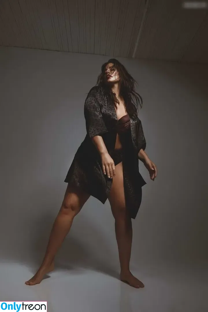 Ashley Graham nude photo #1757 (AshleyGraham / ashley_2020xxx / theashleygraham)