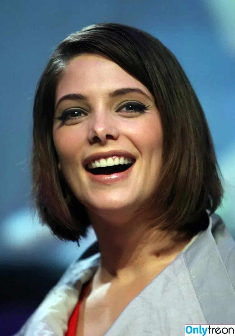 Ashley Greene nude photo #0027 (ashgreeny / ashleygreene)