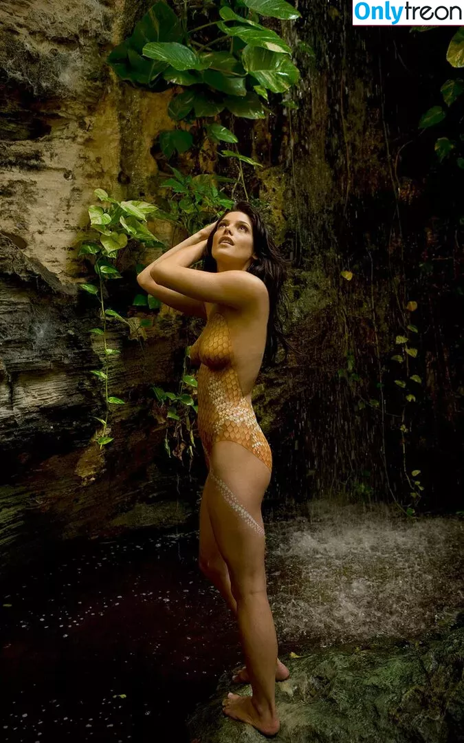 Ashley Greene nude photo #0245 (ashgreeny / ashleygreene)