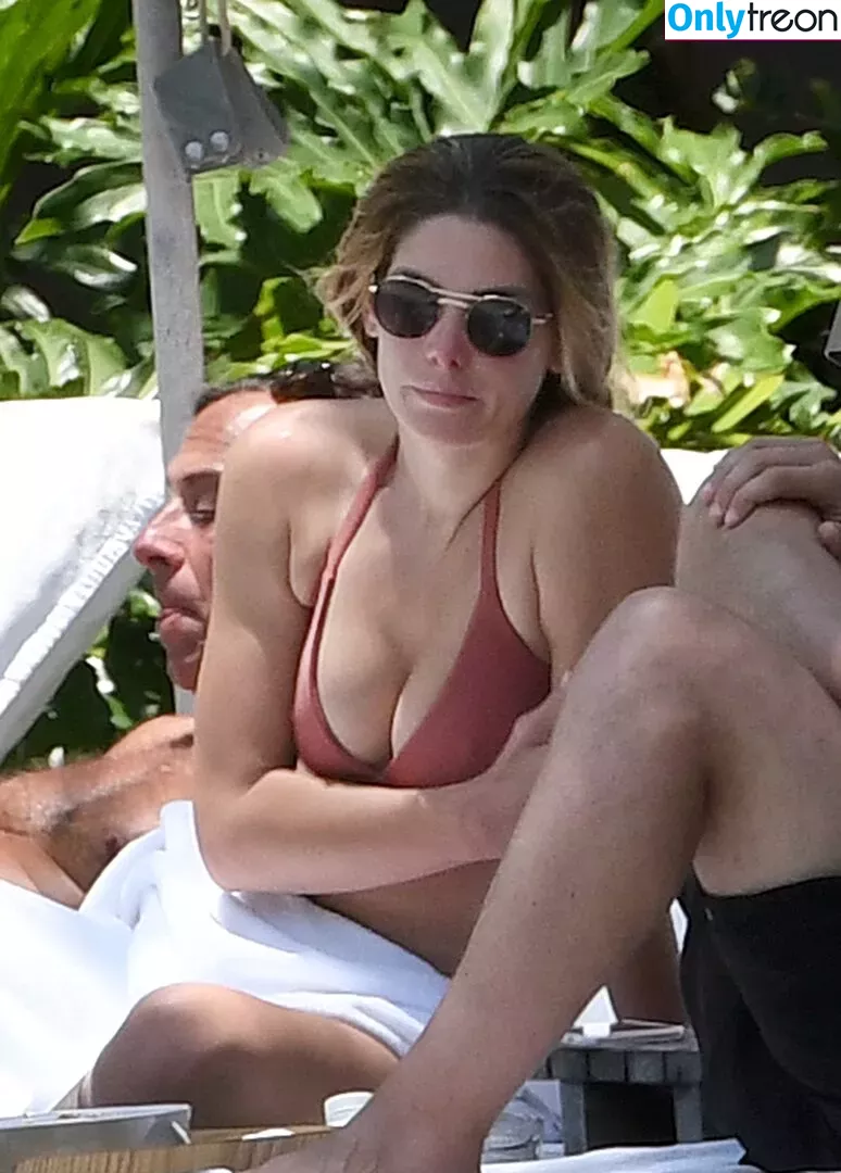 Ashley Greene nude photo #0374 (ashgreeny / ashleygreene)