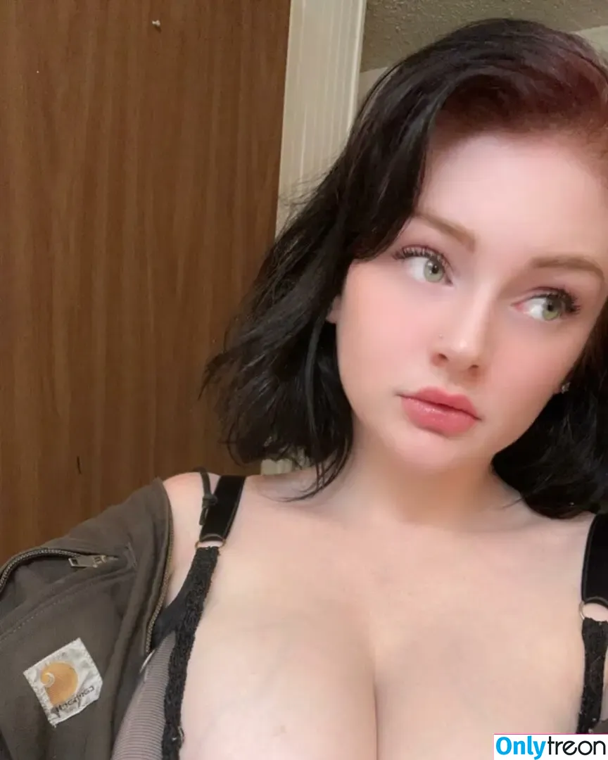 Ashley Stern nude photo #0001 (ashleystern610 / cherrys101)