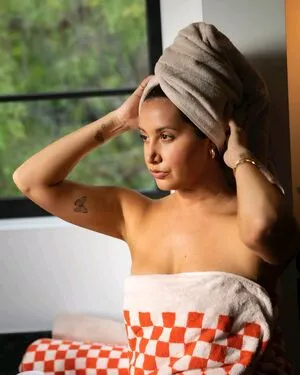 Ashley Tisdale / ashleytisdale nude photo #0102