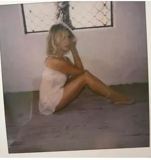 Ashley Tisdale / ashleytisdale nude photo #0205