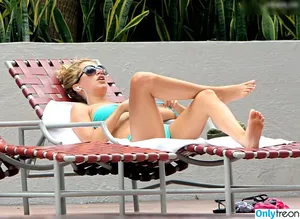 Ashley Tisdale / ashleytisdale nude photo #0339