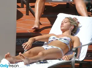 Ashley Tisdale / ashleytisdale nude photo #0340