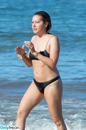 Ashley Tisdale / ashleytisdale nude photo #0704