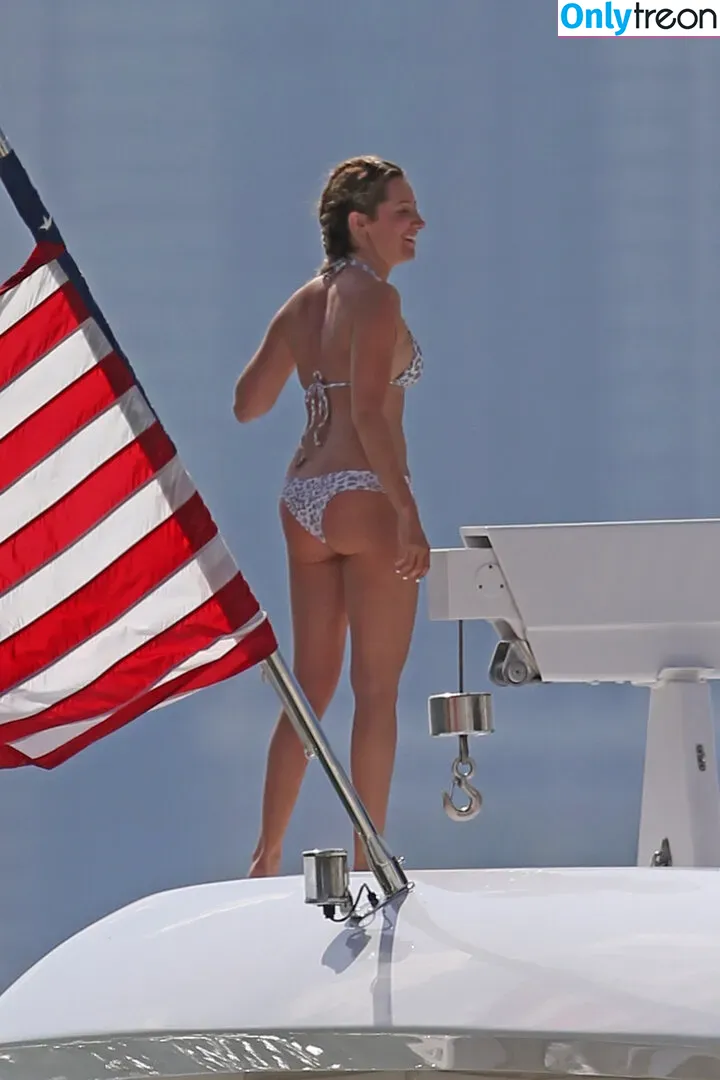 Ashley Tisdale nude photo #0137 (ashleytisdale)