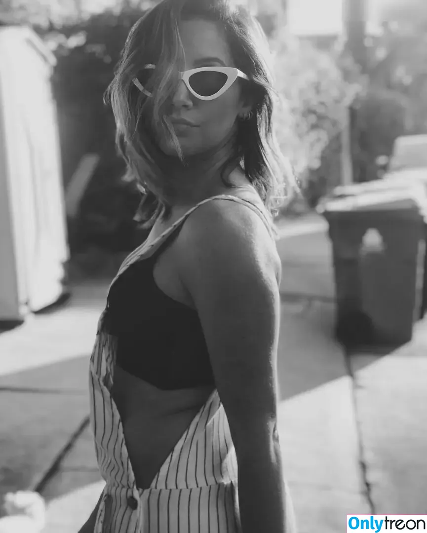 Ashley Tisdale nude photo #0295 (ashleytisdale)