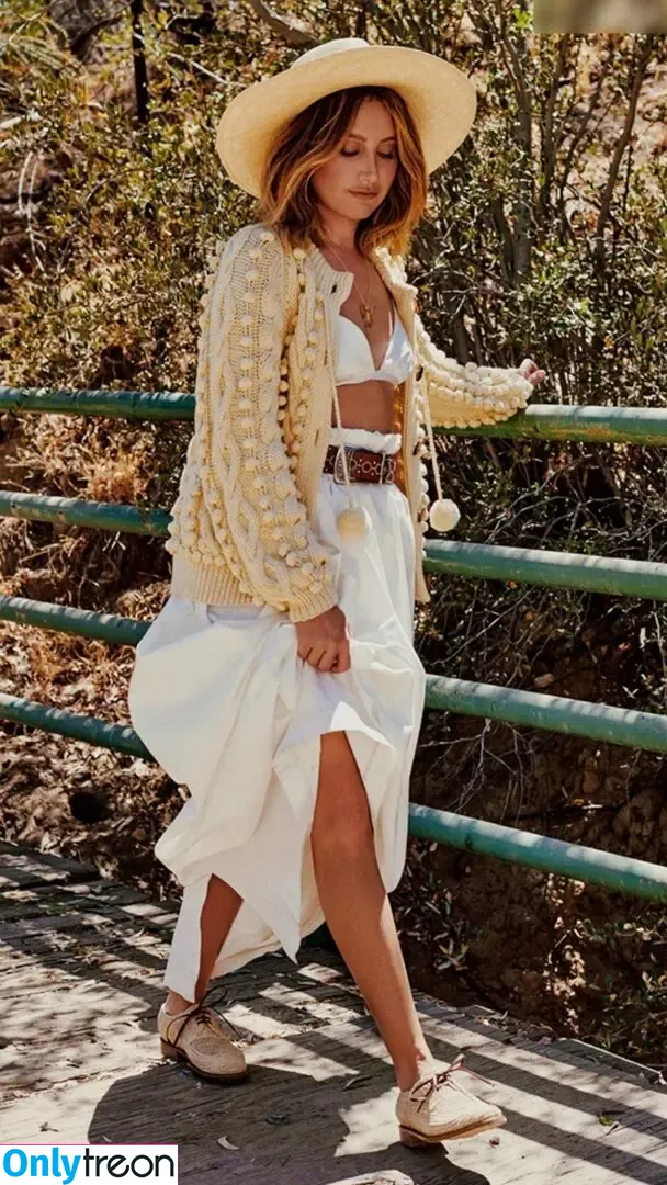 Ashley Tisdale nude photo #0297 (ashleytisdale)