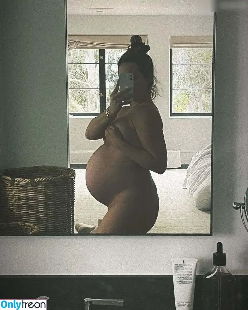 Ashley Tisdale nude photo #0308 (ashleytisdale)