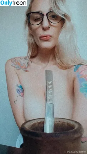  nude photo #0003