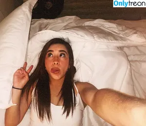 Ashly Martinez / ashly.martinez26 / sinpelareldienteee nude photo #0037