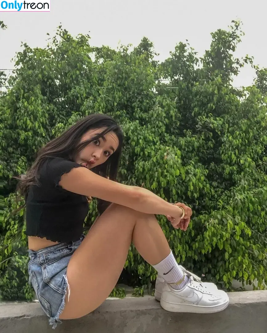 Ashly Martinez nude photo #0007 (ashly.martinez26 / sinpelareldienteee)